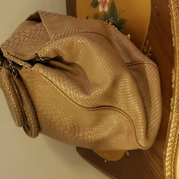 Kenneth Cole New York genuine leather purse - Picture 9 of 16